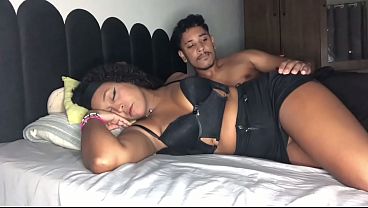 Acordei A Madrasta E Acabei Comendo Minha Meia Irmã