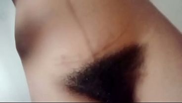 Professora Indiana Malhada Mostra Buceta E Peitos Na Academia