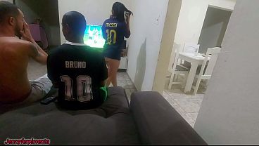 Tive Que Transar Com Amigo Do Meu Marido Por Causa De Uma Aposta, Mas Adorei