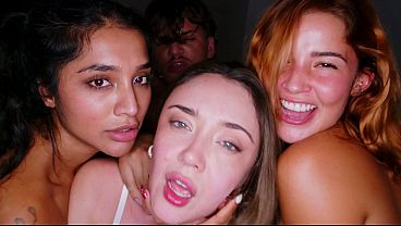 Vítor Ray Transa Com Três Deusas: Agatha, Yasmin E Catherine